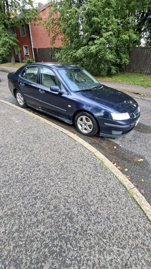 Saab 9-3 2002 photo 2