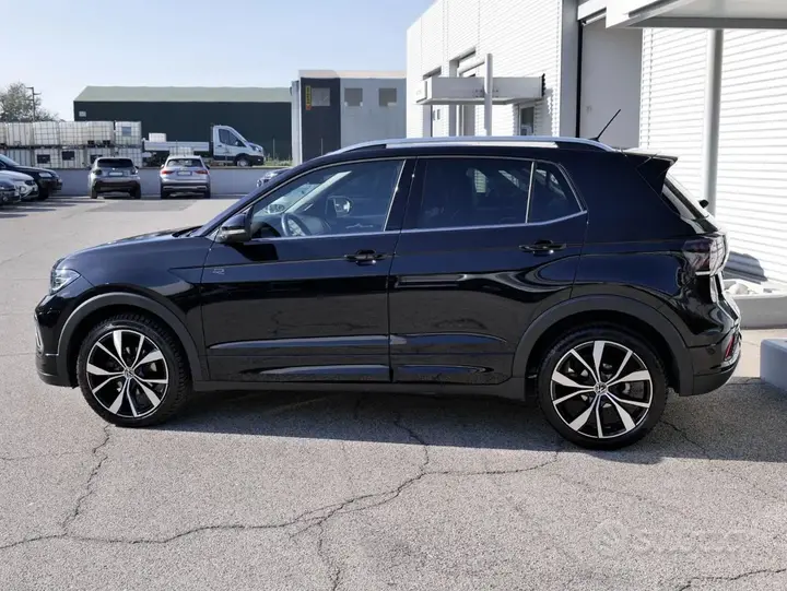 Volkswagen T-Cross 2025 photo 2