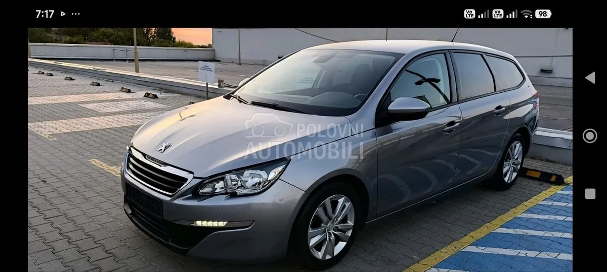 Peugeot 308