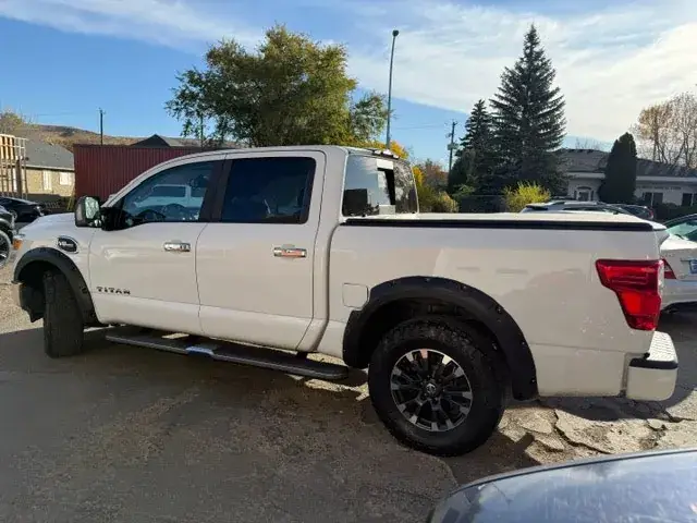 Nissan Titan 2017 photo 4