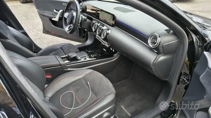 Mercedes-Benz A 180 2022 photo 5