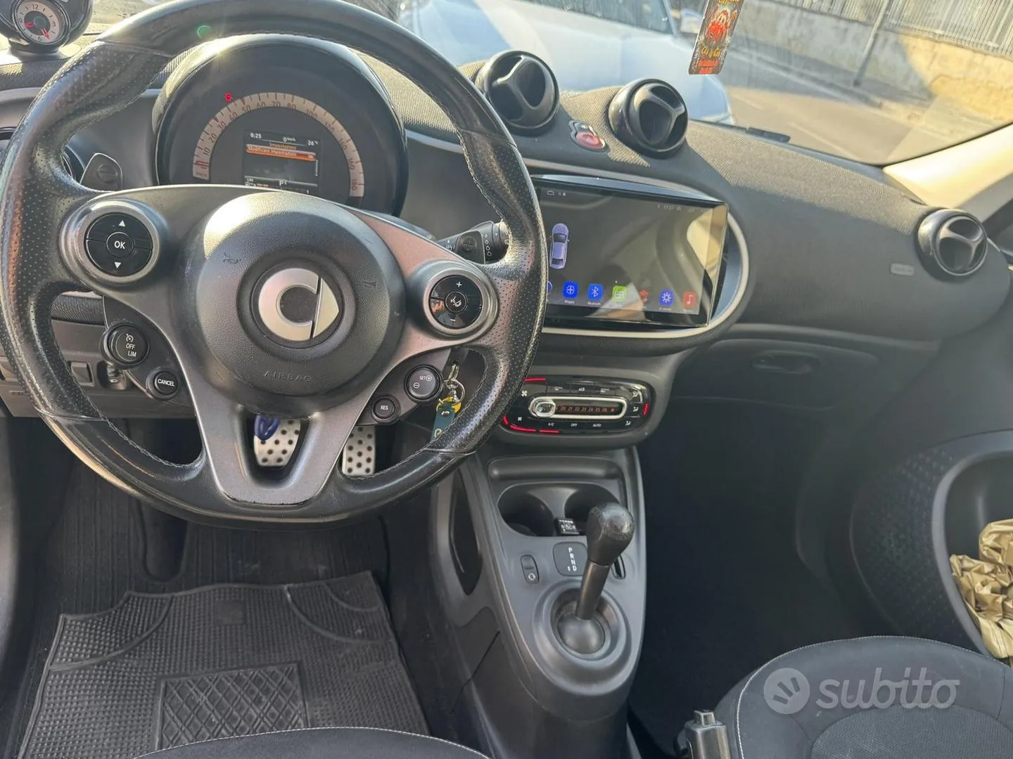 Smart Forfour 2017 photo 2