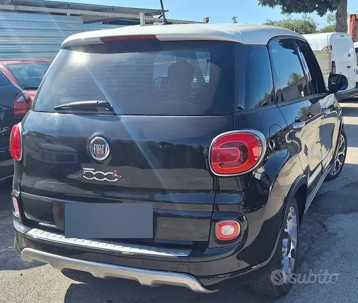Fiat 500L 2016 photo 2