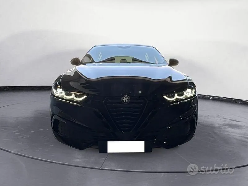 Alfa Romeo Tonale 2026 photo 5