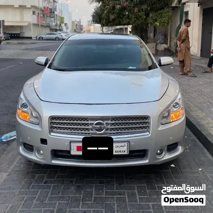 Nissan Maxima