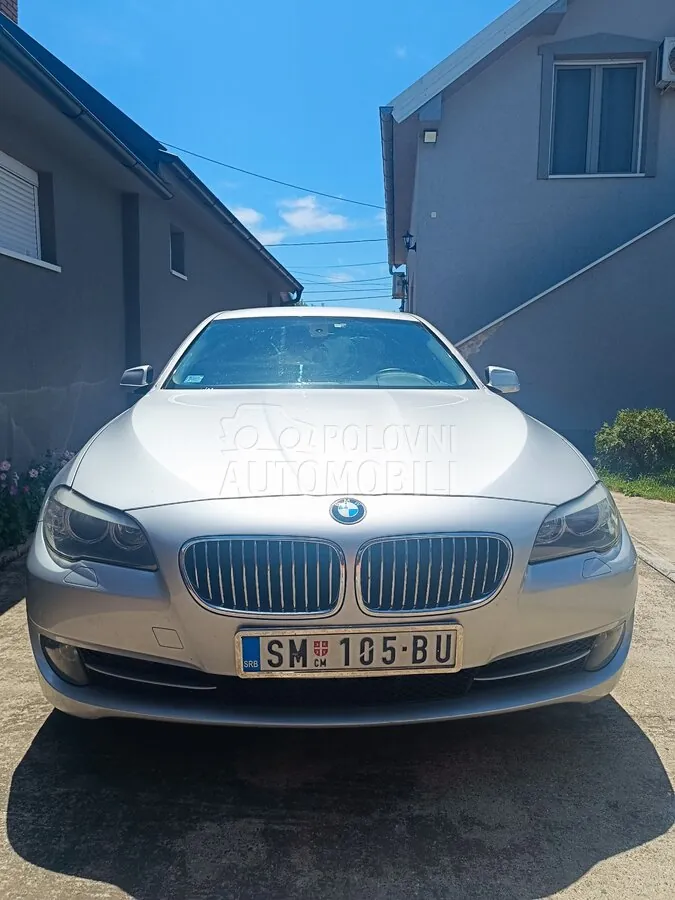 BMW 520 2010 photo 2