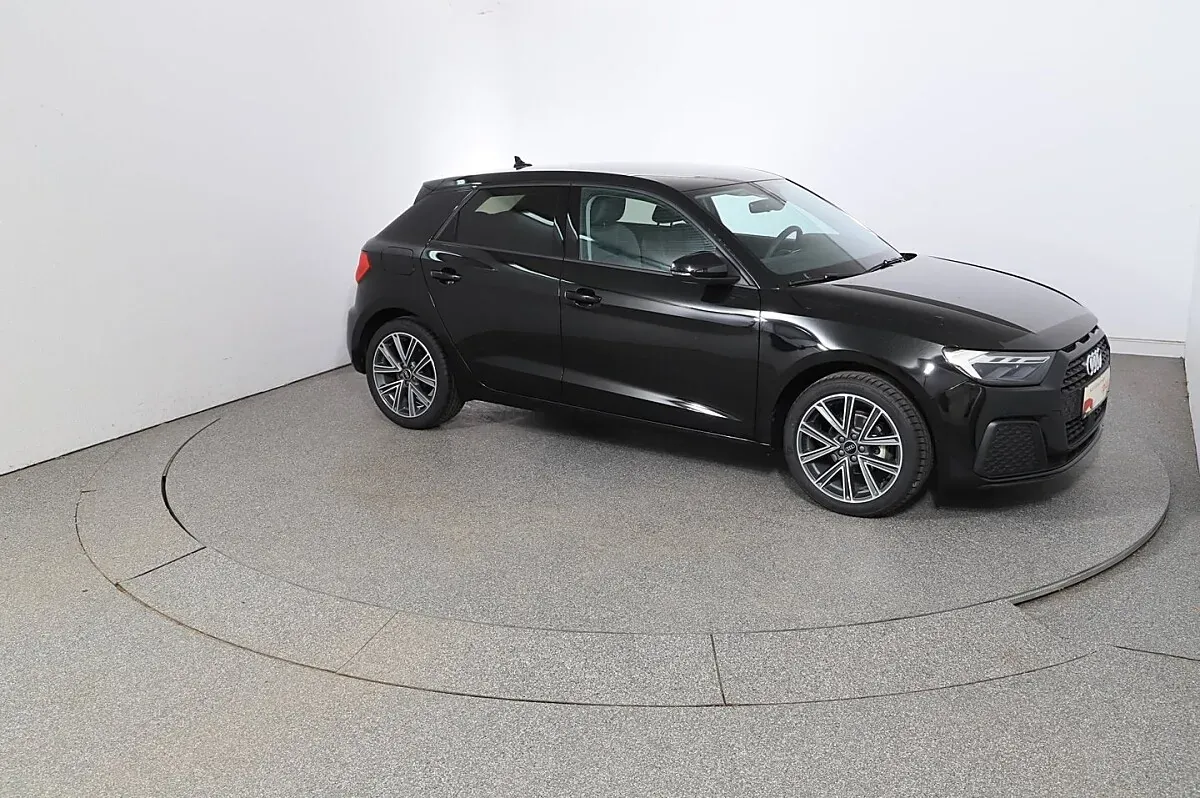 Audi A1 2026 photo 3