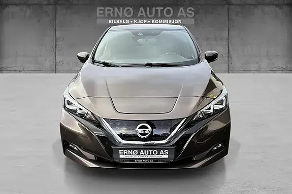 Nissan Leaf 2021 photo 2