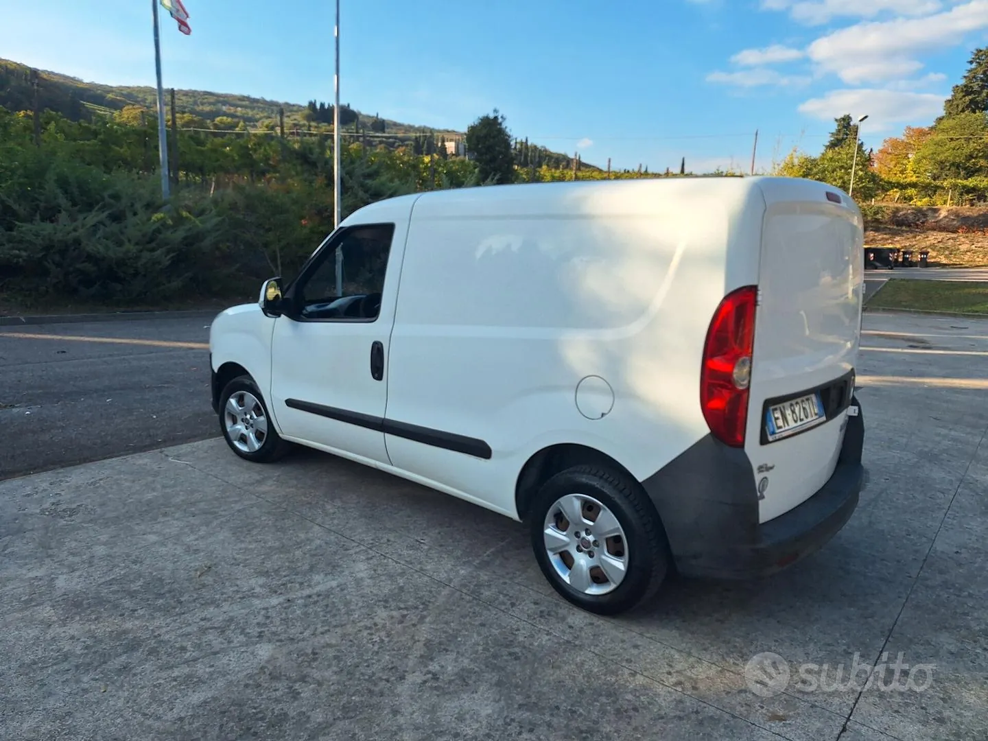 Fiat Doblo 2012 photo 3