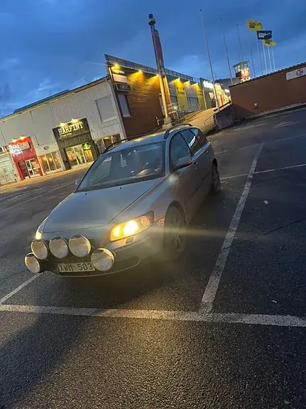 Volvo V50