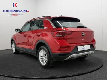 Volkswagen T-Roc 2022 photo 3