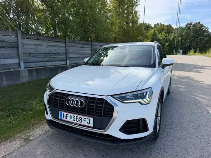 Audi Q3 2020 photo 3