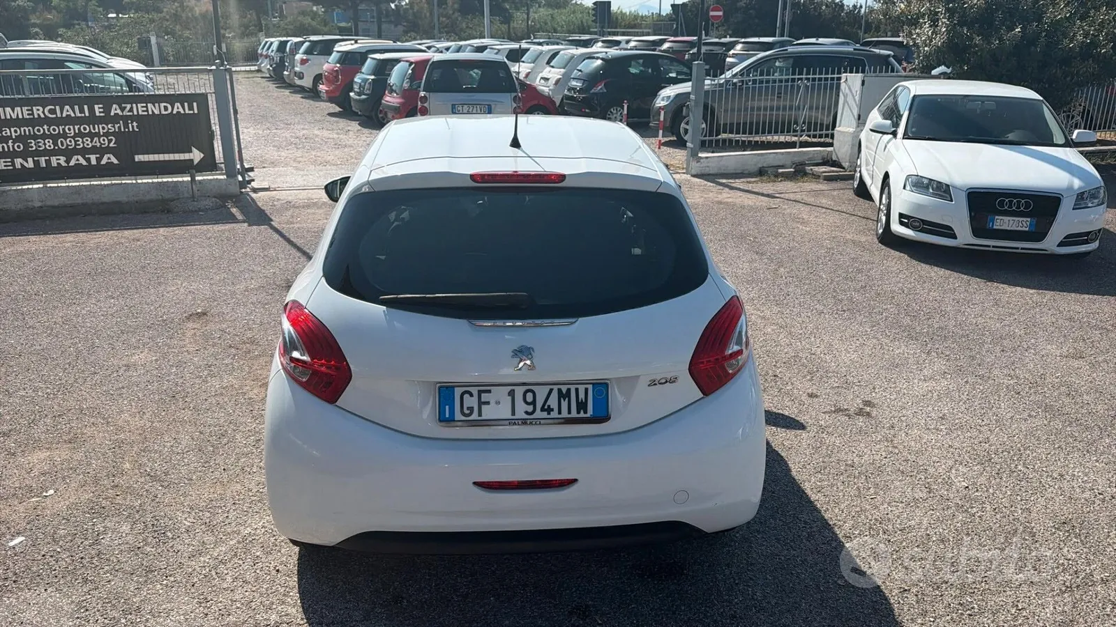 Peugeot 208 2013 photo 4