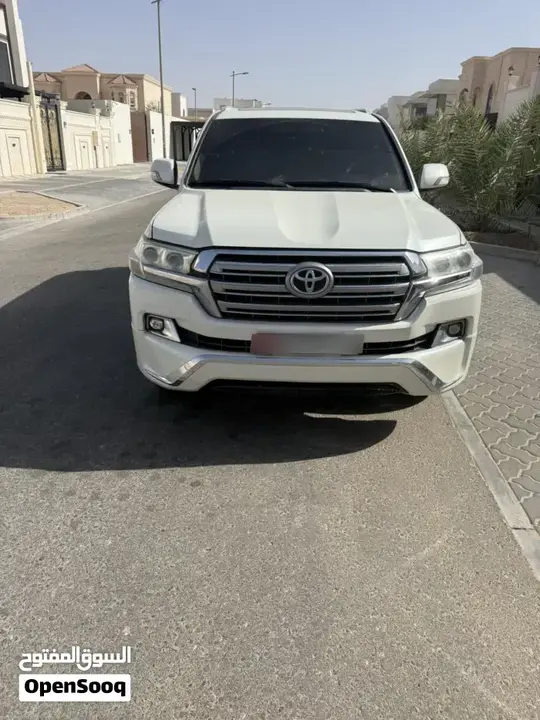 Toyota Land Cruiser 2016 photo 2