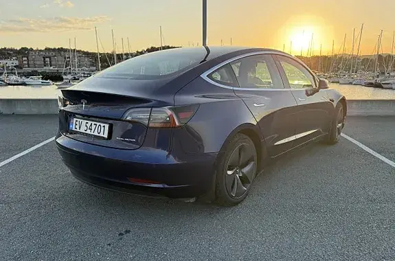 Tesla Model 3 2019 photo 5