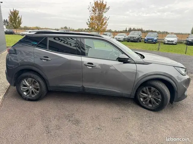 Peugeot 2008 2022 photo 3
