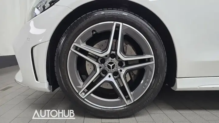 Mercedes-Benz C-Class 2022 photo 5