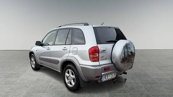 Toyota Rav4 2003 photo 2