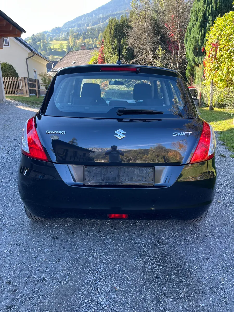 Suzuki Swift 2014 photo 3
