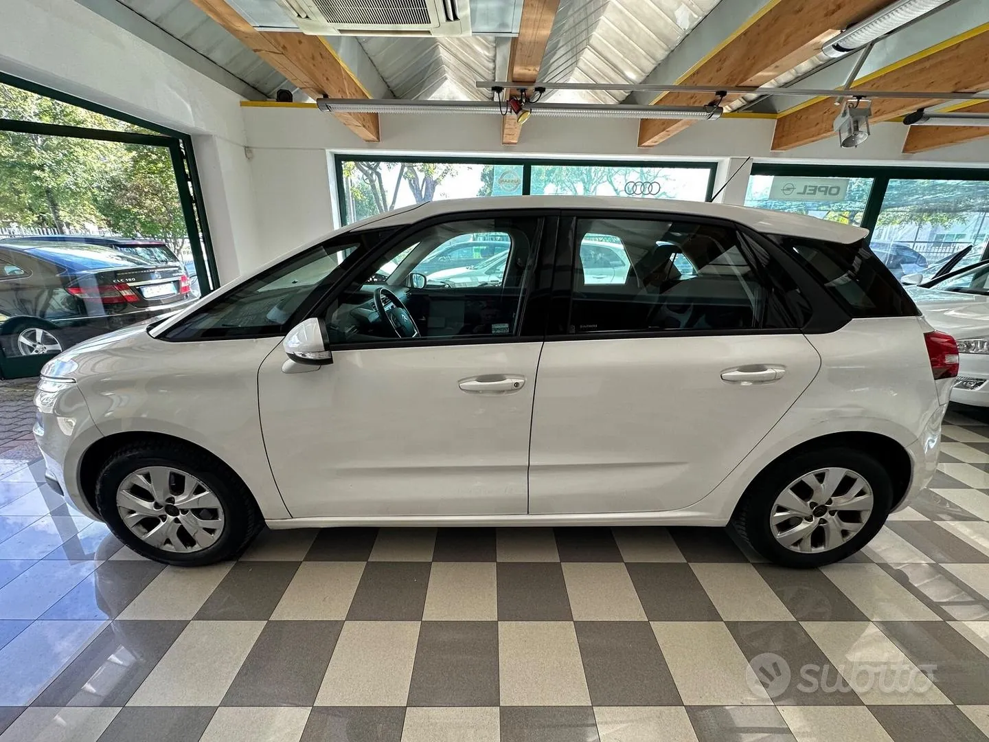 Citroen C4 Picasso 2013 photo 5