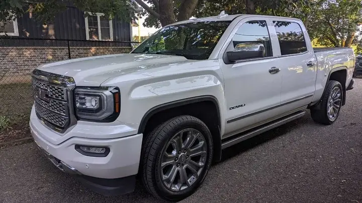 GMC Sierra 1500