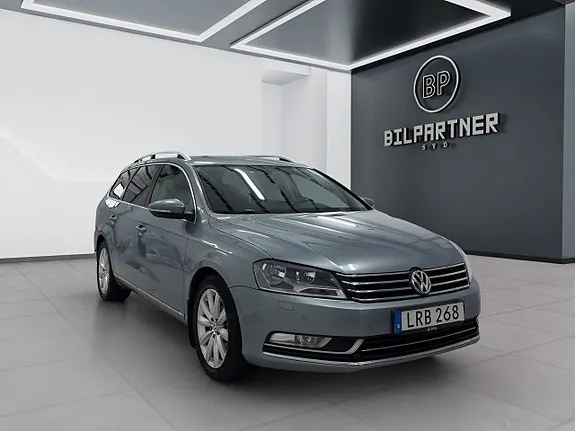Volkswagen Passat 2011 photo 4