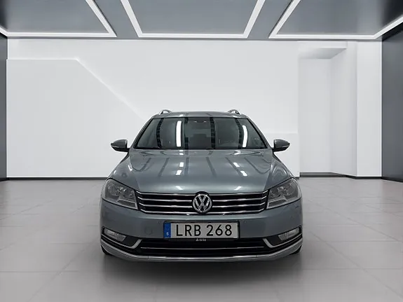 Volkswagen Passat 2011 photo 3