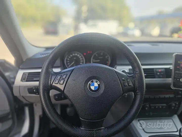 BMW 3 Series 2006 photo 4