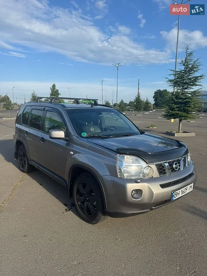 Nissan X-Trail 2009 photo 2