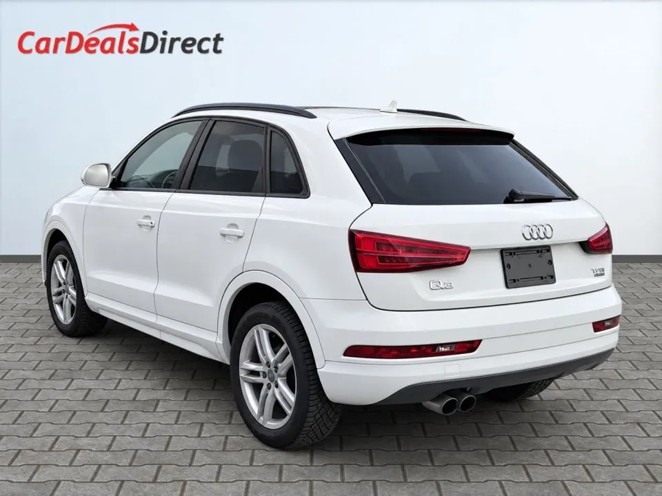 Audi Q3 2017 photo 5