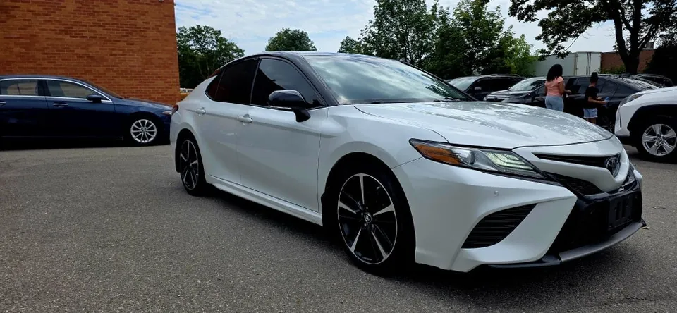 Toyota Camry 2018 photo 3