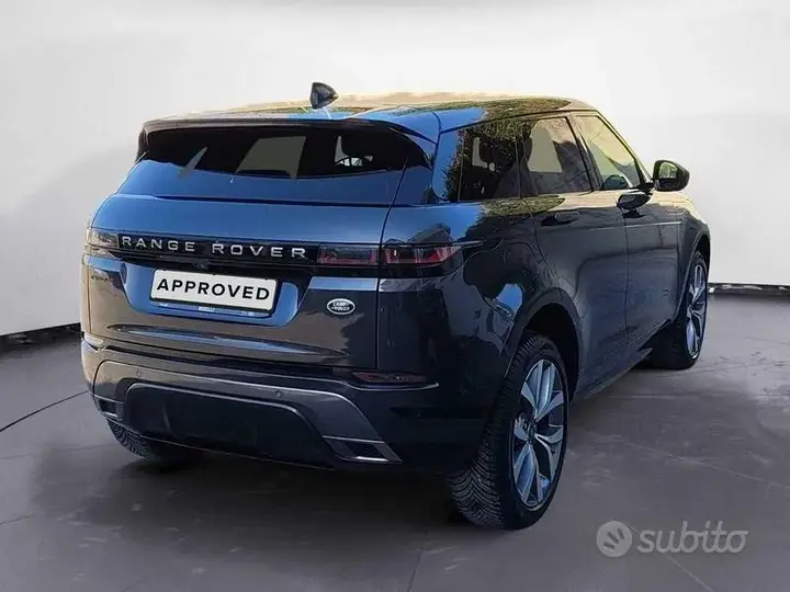 Land Rover Evoque 2022 photo 2