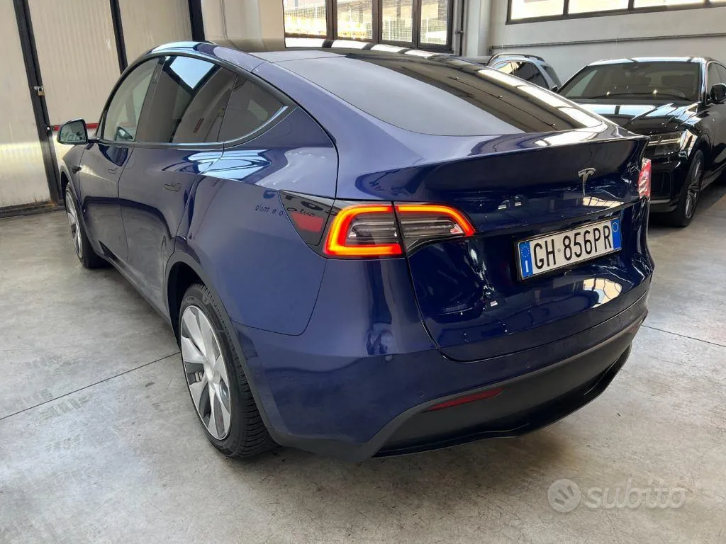 Tesla Model Y 2021 photo 3