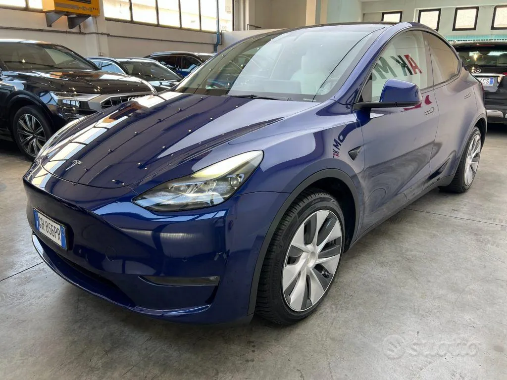 Tesla Model Y 2021 photo 2