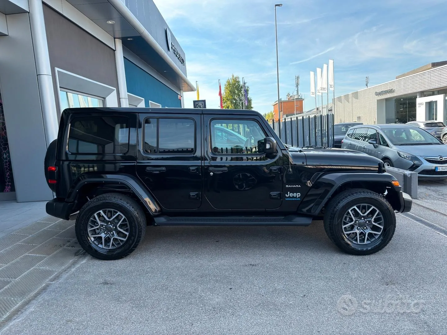 Jeep Wrangler Unlimited 2023 photo 4