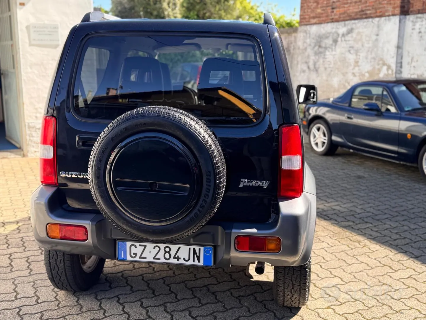 Suzuki Jimny 2011 photo 5
