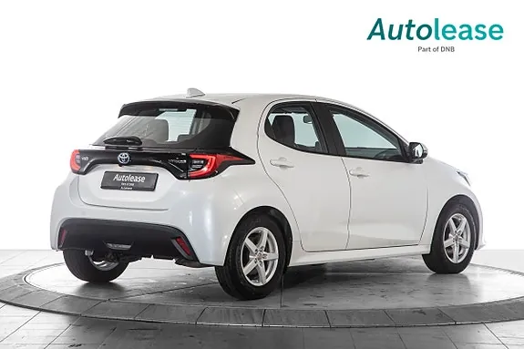 Toyota Yaris 2022 photo 5