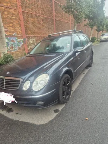 Mercedes-Benz E220 Cdi