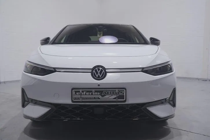 Volkswagen Id.7 2025 photo 2