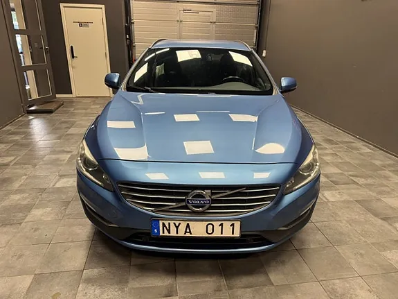Volvo V60 2014 photo 2