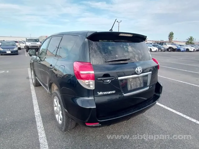 Toyota Vanguard 2010 photo 3