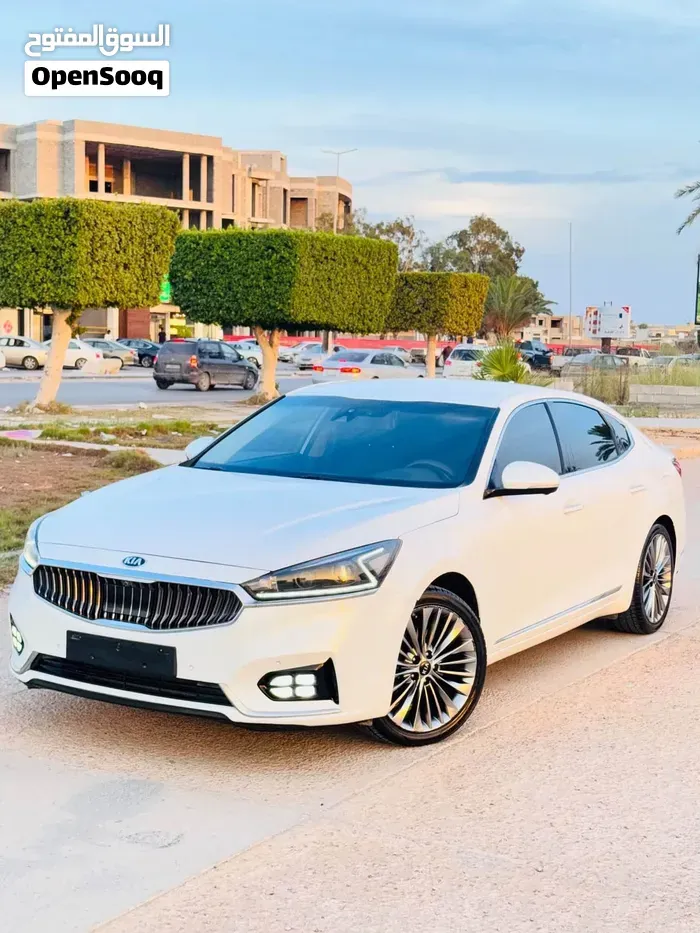 Kia Cadenza
