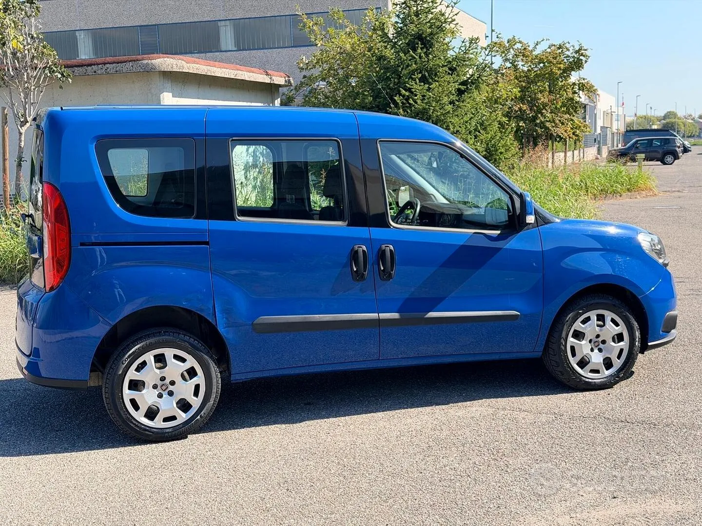 Fiat Doblo 2015 photo 5