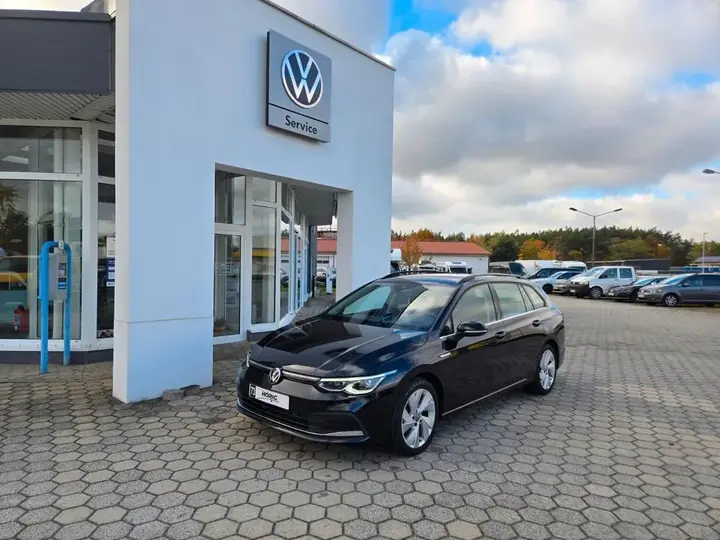 Volkswagen Golf Viii