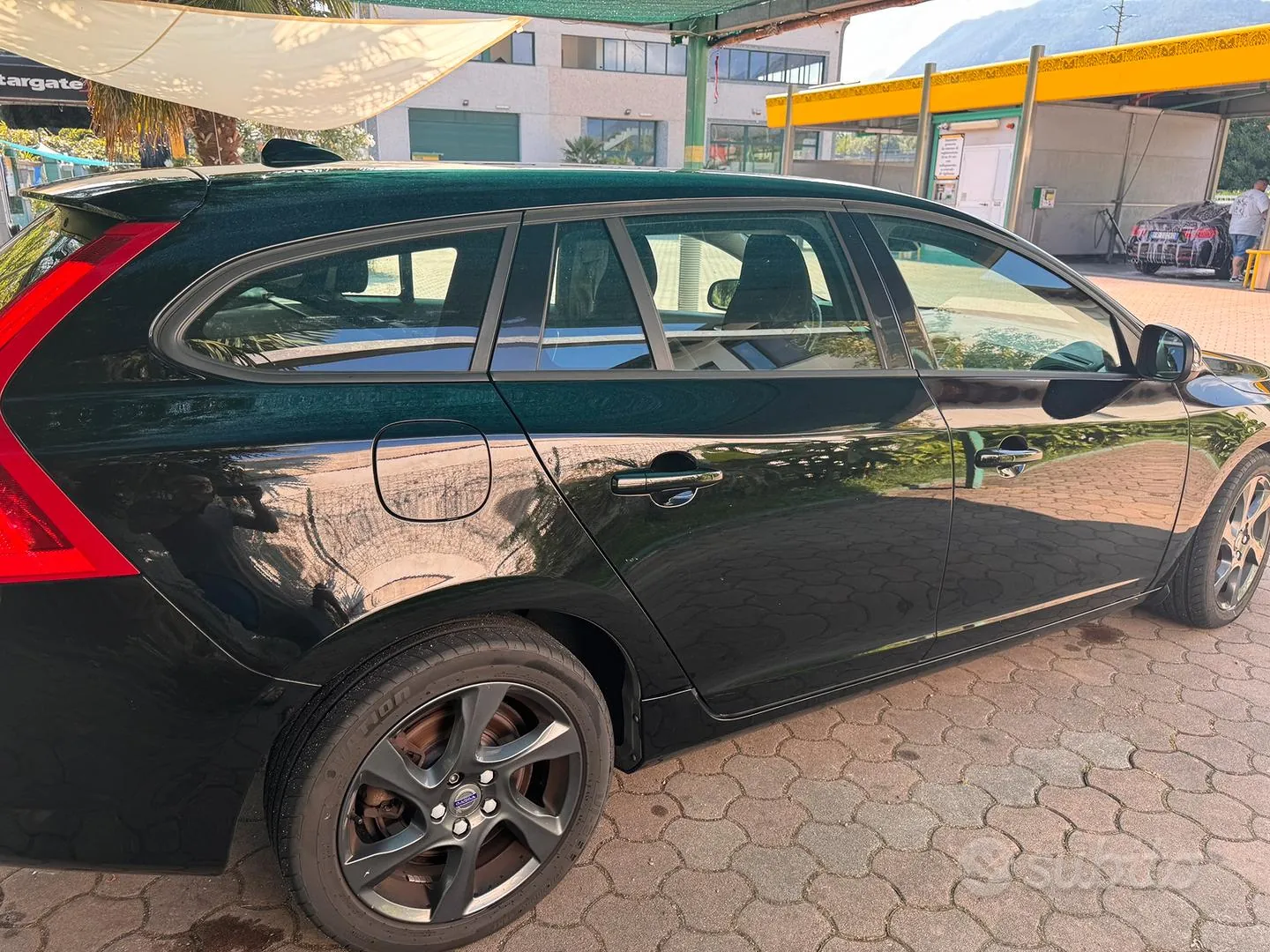 Volvo V60 2018 photo 4