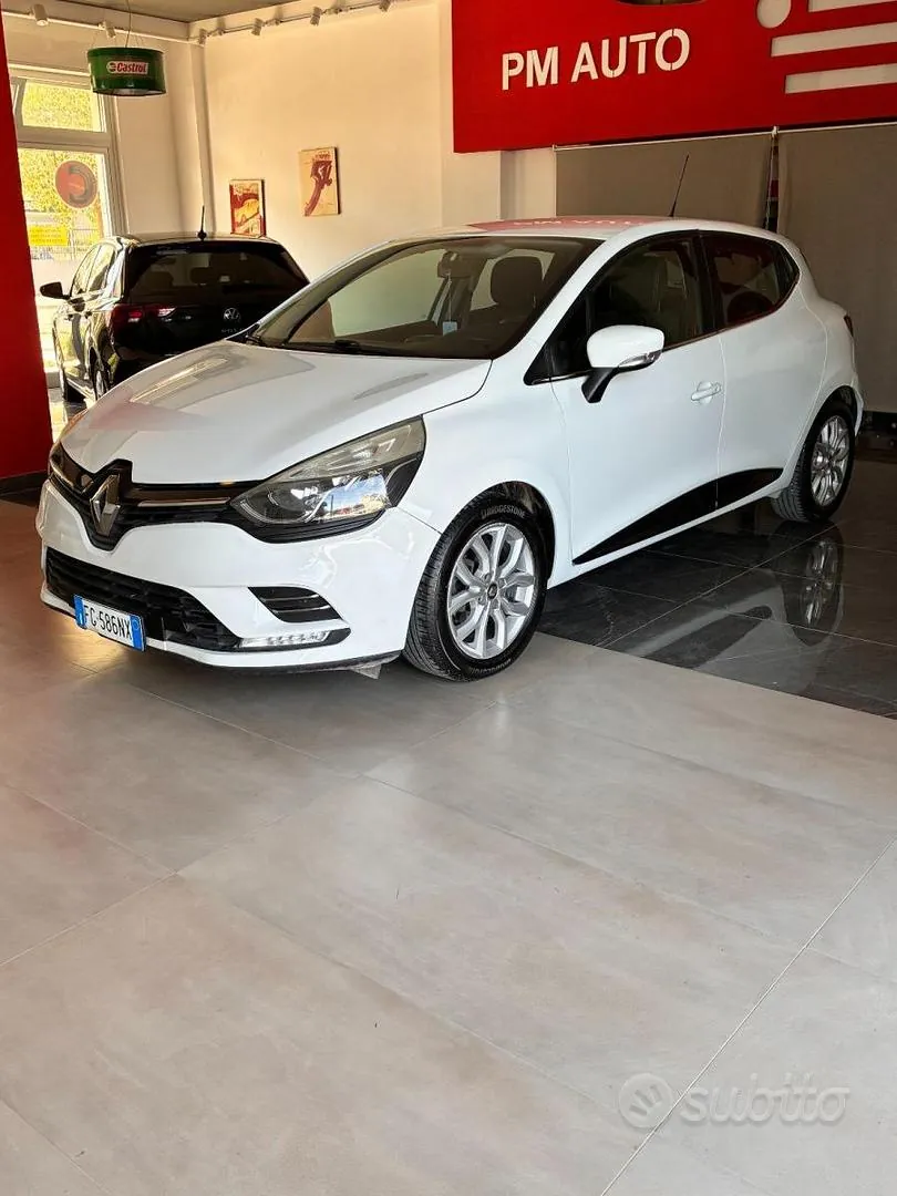 Renault Clio 2016 photo 3
