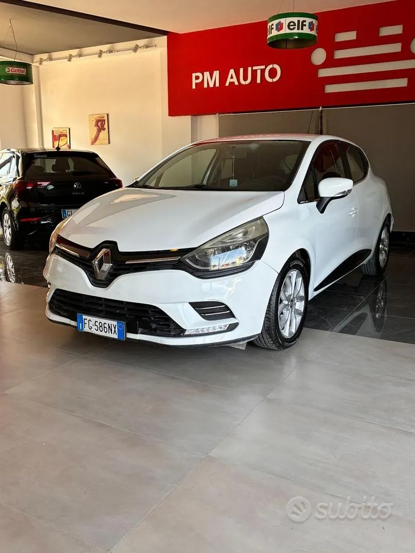Renault Clio 2016 photo 2