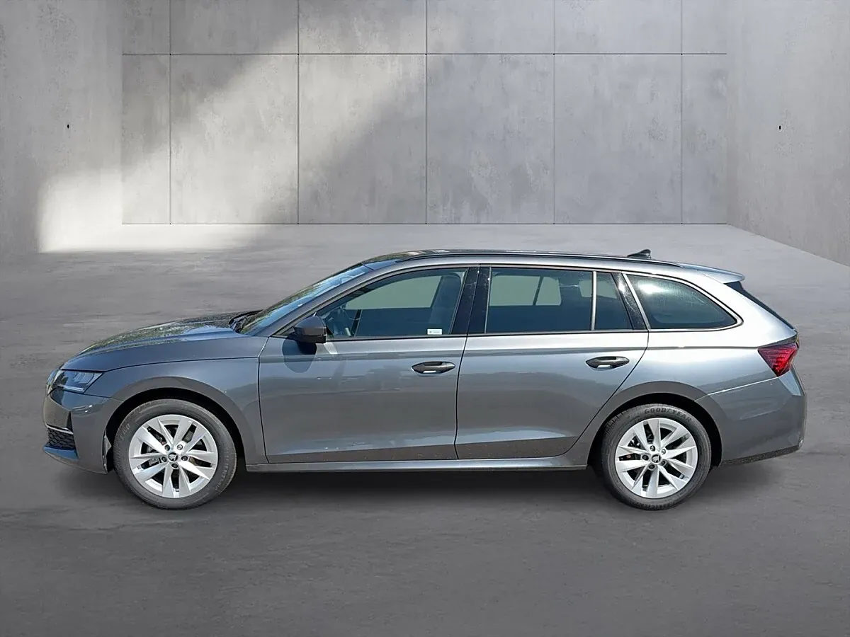 Skoda Octavia 2025 photo 2