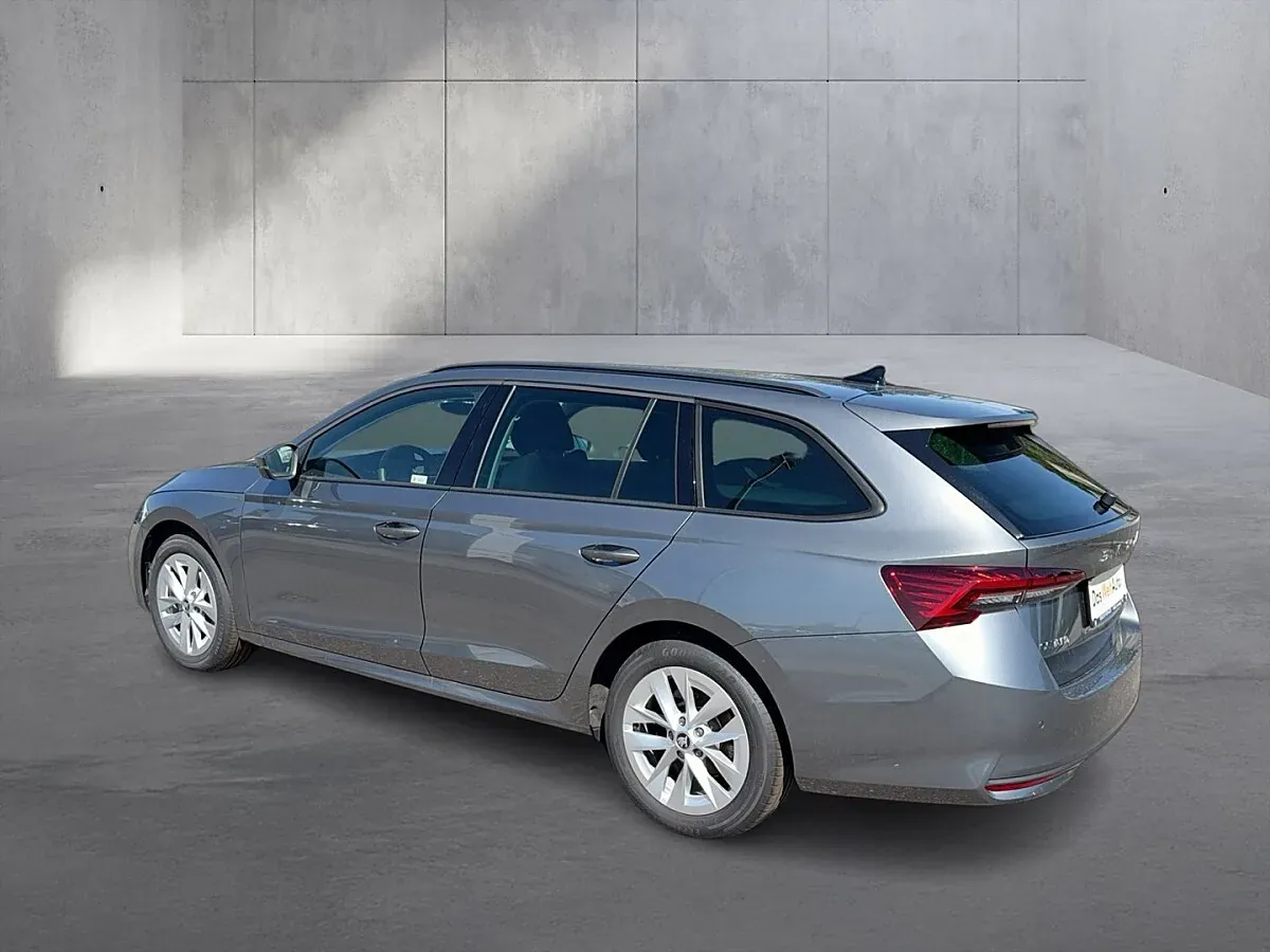 Skoda Octavia 2025 photo 3