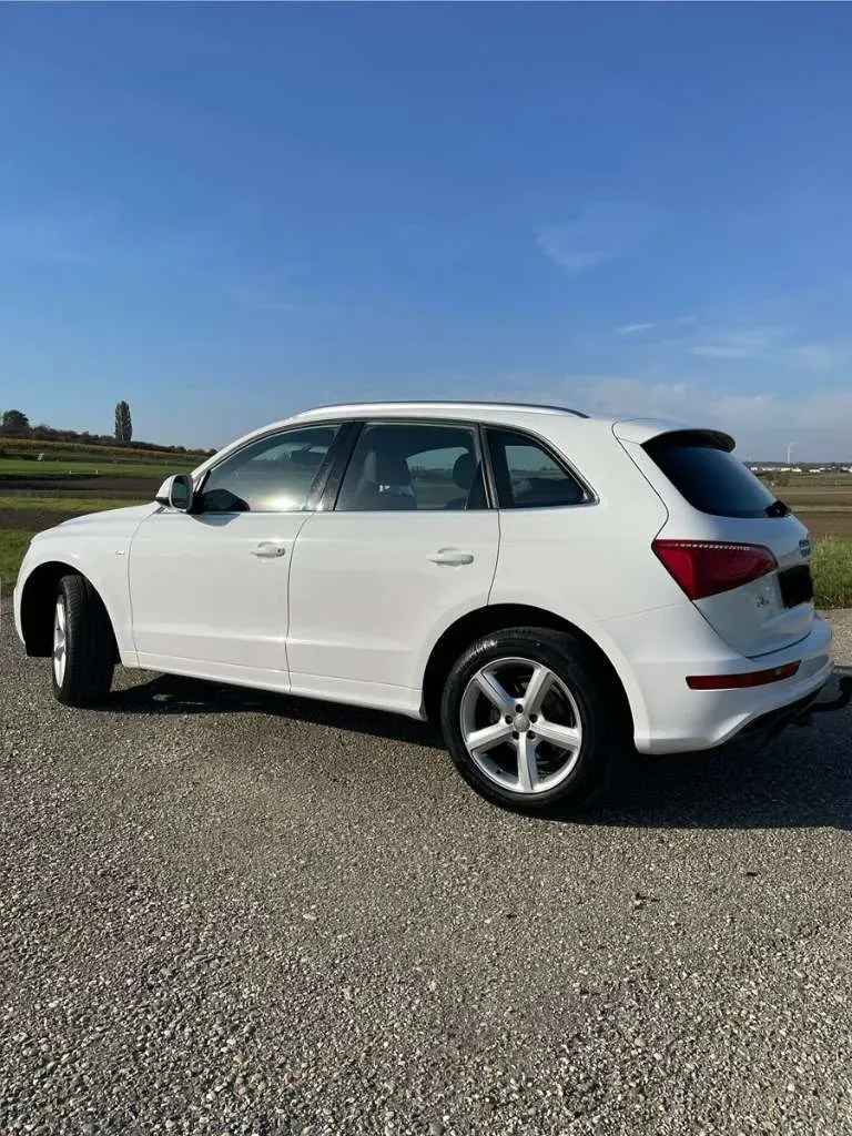 Audi Q5 2012 photo 3